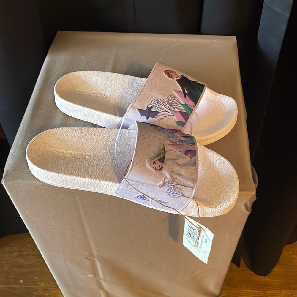 Adidas slides girls size 5 frozen